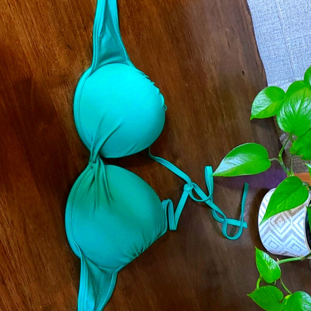 Victoria Secret pushup bikini-top